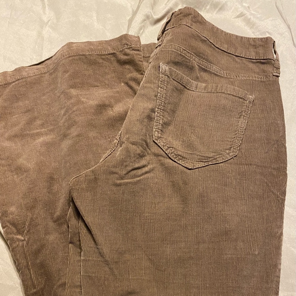 Hollister Size w29 L32  brown corduroy pants